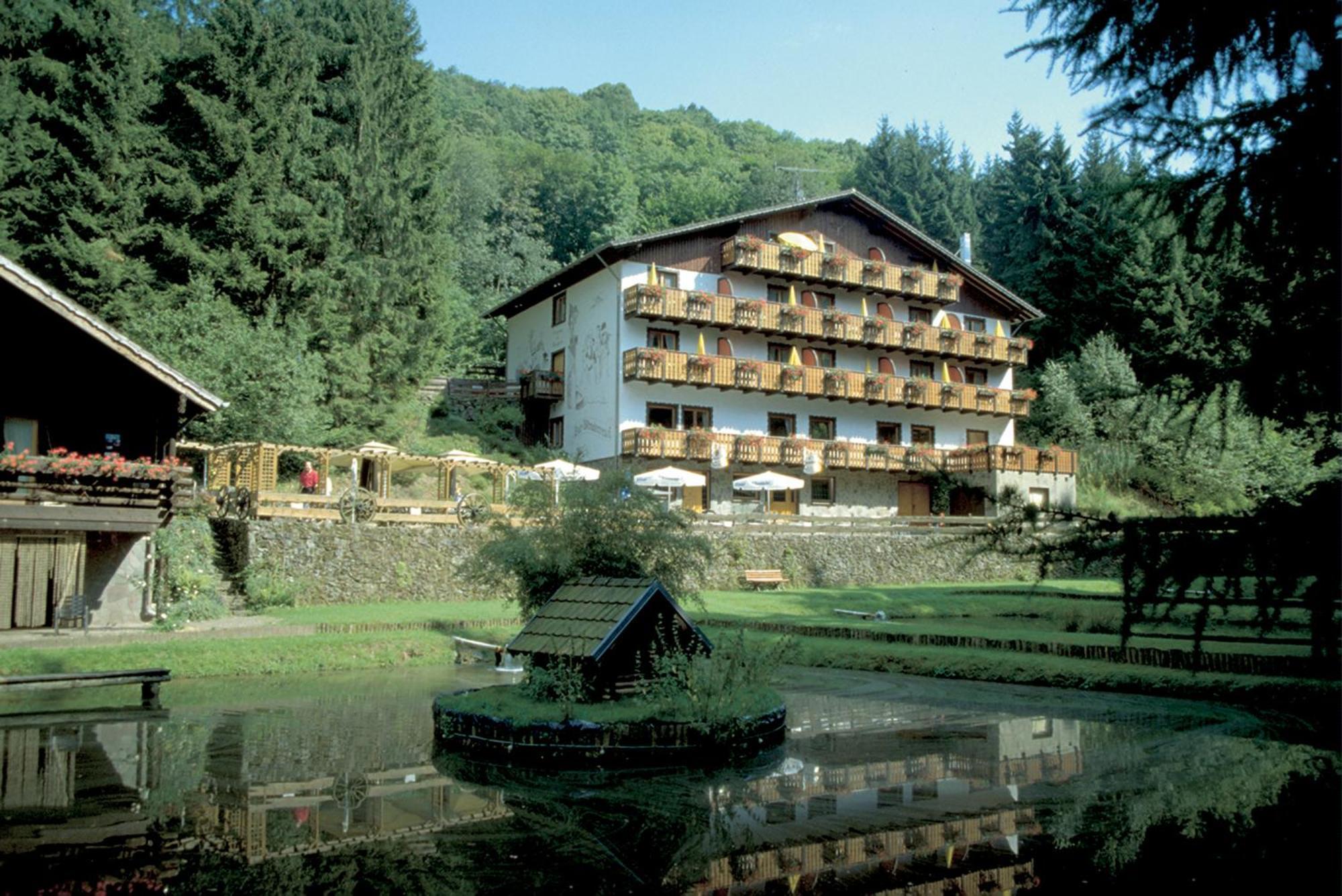 Wolffhotel Kopp Exterior photo